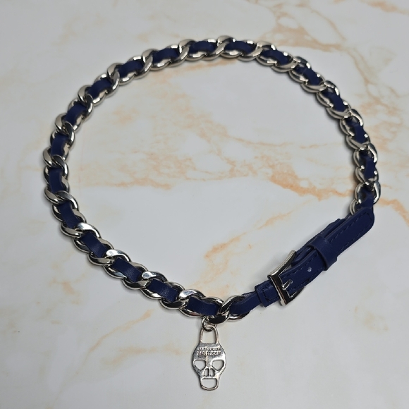 Alexander McQueen Accessories - Alexander McQueen Skull On Leather Chain Choker